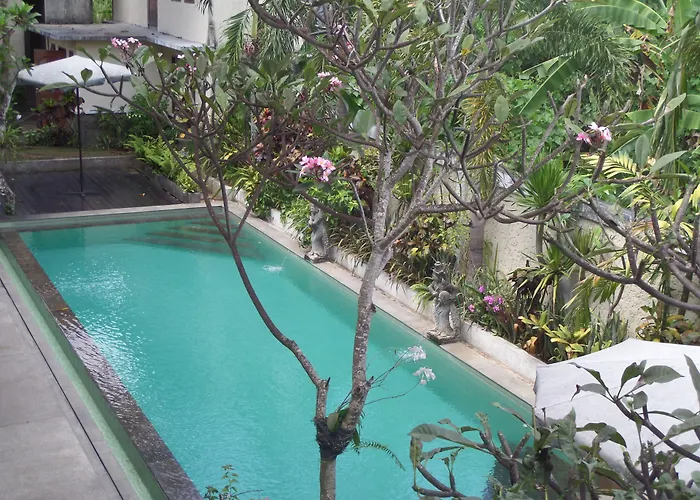 Anini Raka Resort 4*