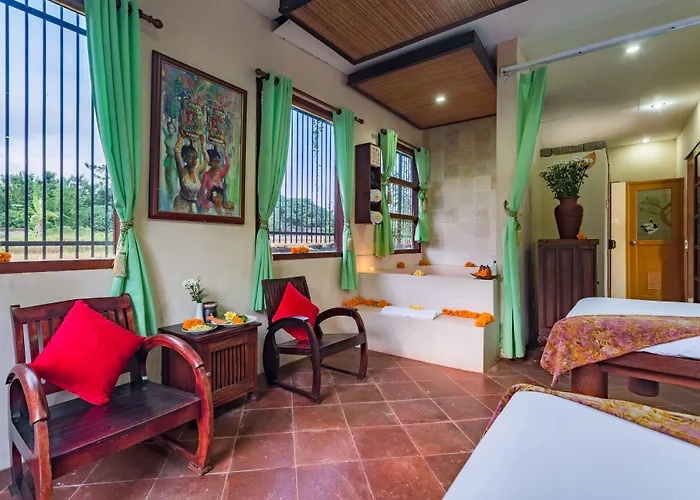 Anini Raka Resort 4*