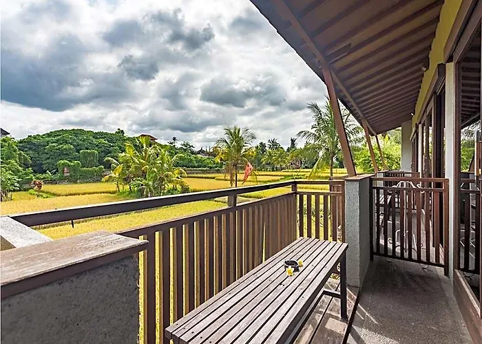 Anini Raka Resort 4*